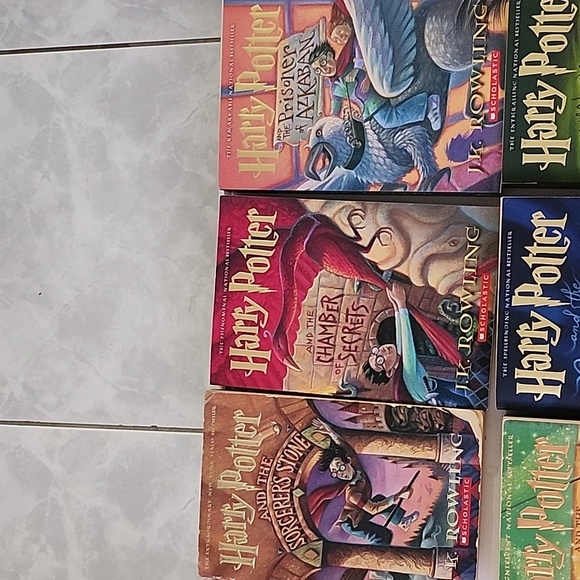 Harry Potter 1 - 6 Set and Page Clip - Picture 3 of 16